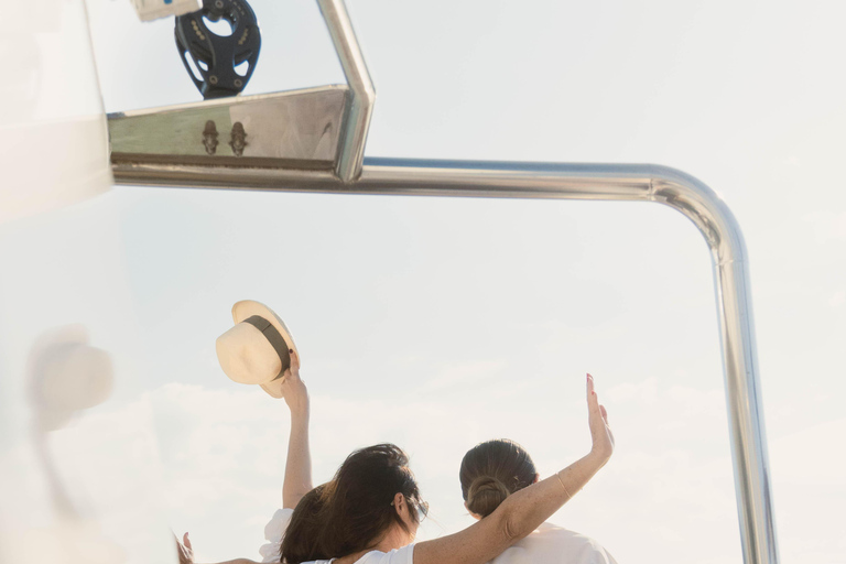 Grau‑du‑Roi: Catamaran evening with grilled dinner and DJ