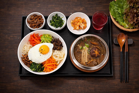 Busan: Market Tour & Hands-on Korean Cooking Class Gimbap & Tteokbokki