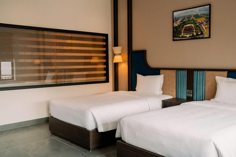 Hanoi: 3-Day Ninh Binh, Ha Long & Lan Ha Bay 5-Star Cruise