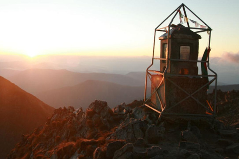 Musala Peak, Rila Mountains: Full-Day Hiking Tour from Sofia Climb Musala Summit with web Audioguide in EN,ES,IT,FR,DE,RU