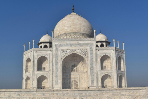 From Delhi: Sunrise Tour to Taj Mahal & Agra with Transfers
