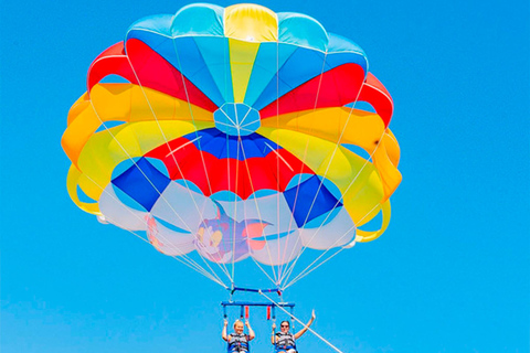 Punta Cana: Boogie Boarding and Parasailing Adventure