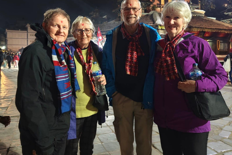 Kathmandu: Street Food and Shopping Tour with Local Guide