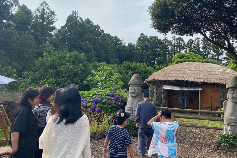 Gema oculta de Jeju: Tour privado todo incluido (Guía certificado)