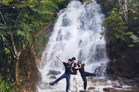 Sa Pa: Cat Cat Village Tour to Visit the Hmong People