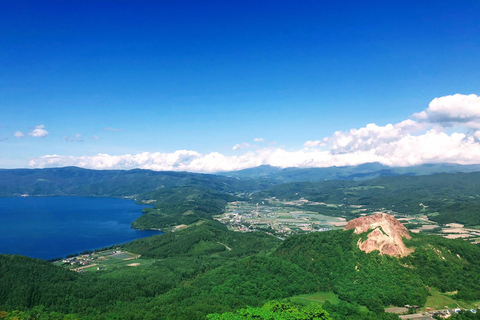 Sapporo: Hokkaido Noboribetsu & Lake Toya Private Day Trip Tour in a Toyota Alphard with a Chinese Driver