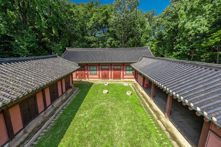 Seoul: Jongro UNESCO Heritage Small Group Walking Tour English Guide