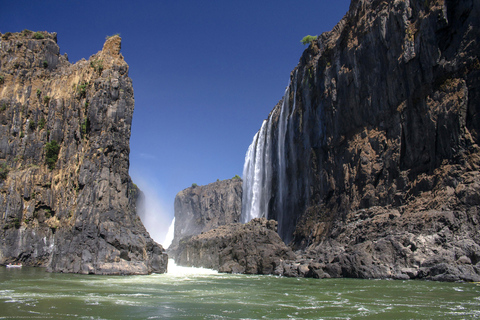 Tour guiado por las cataratas Victoria más almuerzoExcursión guiada por las cataratas Victoria más almuerzo