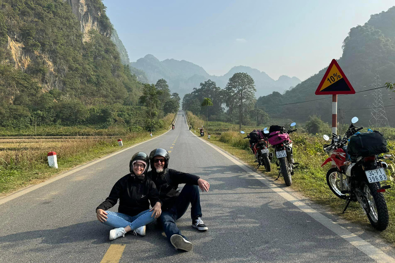 Cao Bang: Ban Gioc Waterfall Day Tour by Motorbike or Car Full-Day Car Tour with a Local Guide