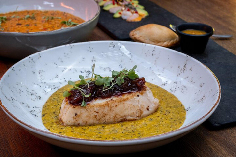 Bogotá: Tour gastronômico em Usaquén com jantar e sobremesa