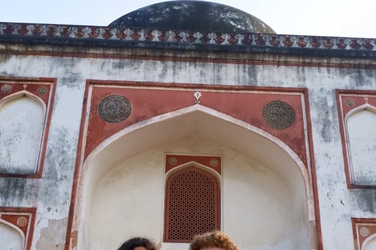 Delhi: Sunder Nursery Walking Tour with Side Quests Delhi: Sunder Nursery Guided Walking Tour