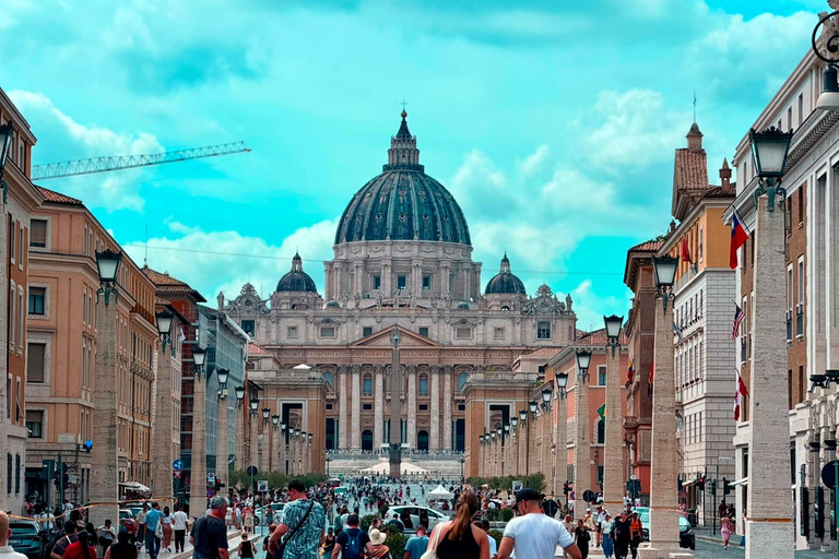 Rome: Priority Access St. Peter's Basilica with Audio Guide