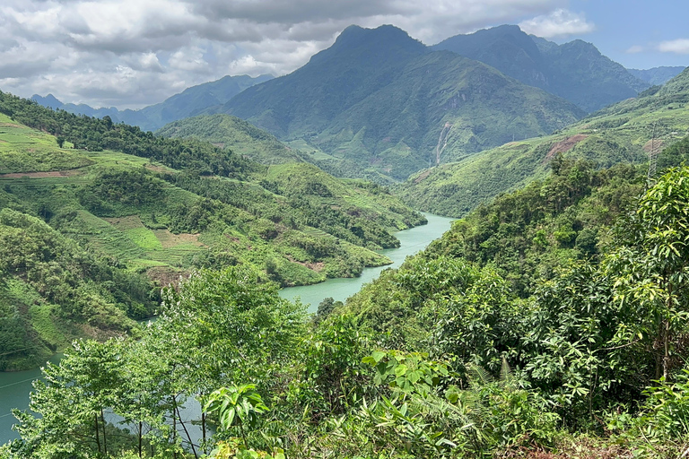 Au départ de Hanoi : 4 jours de visite en voiture de la boucle de Ha Giang, plus un montage vidéo