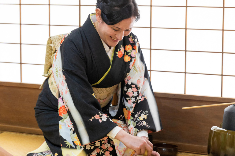 Kyoto: Traditional Tea Ceremony since 16th century
