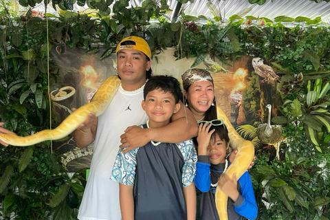 بوراكاي: مغامرة ركوب الدراجات الرباعية والدراجات الهوائية والانزلاق بالحبال مع شاحنة صغيرة