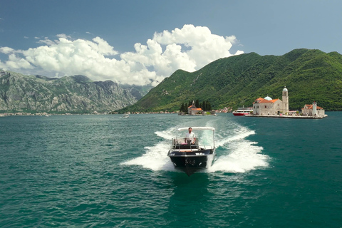 Kotor: Nuestra Señora de las Rocas y tour en barco por el casco antiguo de Perast