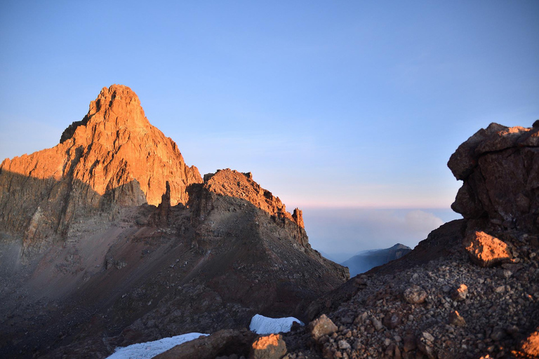 Dagtrip Wandelavontuur naar Mt. Kenya National ParkMT Kenia wandelen