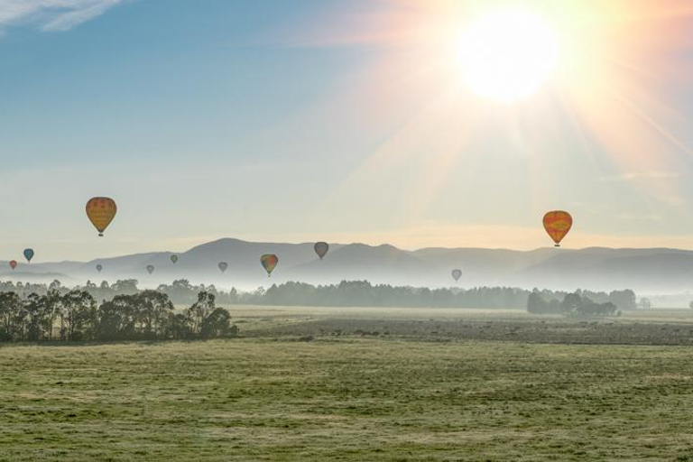 Yarra Valley: Experiência de balão de ar quente com café da manhã