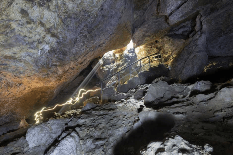 Pokhara in 12 uur: Zonsopgang, avontuur en landschappelijke schoonheid