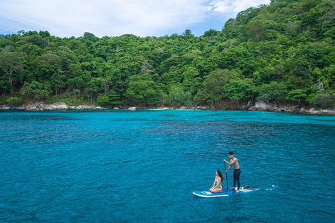 Desde Khao Lak Excursión de un día a las Islas Bambú y Phi Phi, y a la Bahía Maya