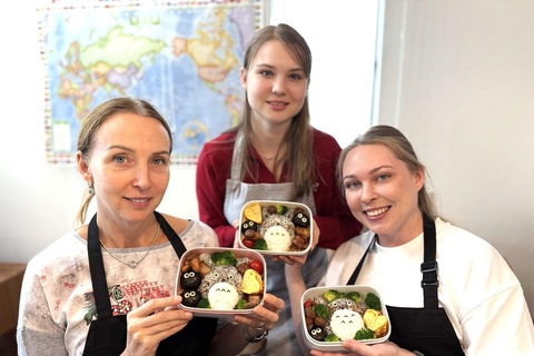 Nagoya: Experiência de bento com personagens japonesesNagoya: Experiência de Bento com Caracteres Japoneses