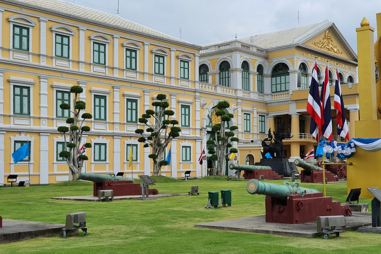 Bangkok: Old City Electric Tuk-Tuk Tour with Guide Private Tour no pick up