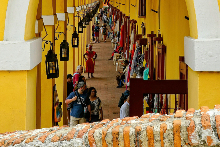 Cartagena: Kompletna wycieczka &quot;Castillo de San Felipe, Popa i Getsemaní&quot;.Historyczna i kulturalna wycieczka po Cartagena de Indias