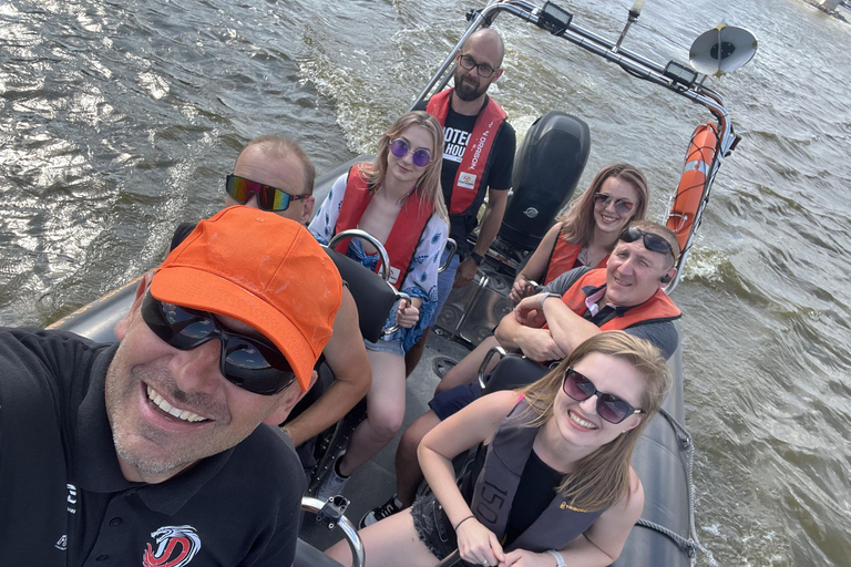 From Warsaw: Zegrze Lake 30-Min Private Speedboat Adventure