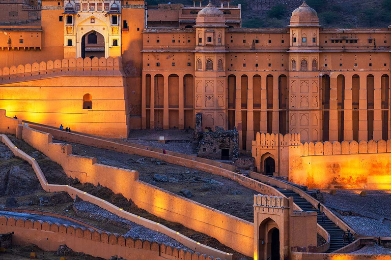 Jaipur : Visite privée d'une journée en voitureTour de ville privé d'une journée avec guide et voiture