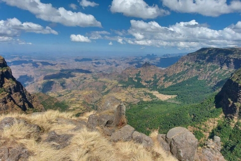 3-dniowy trekking i obserwacja dzikiej przyrody w górach Simien3-dniowa przygoda z obserwacją dzikiej przyrody i trekkingiem Simien Moun