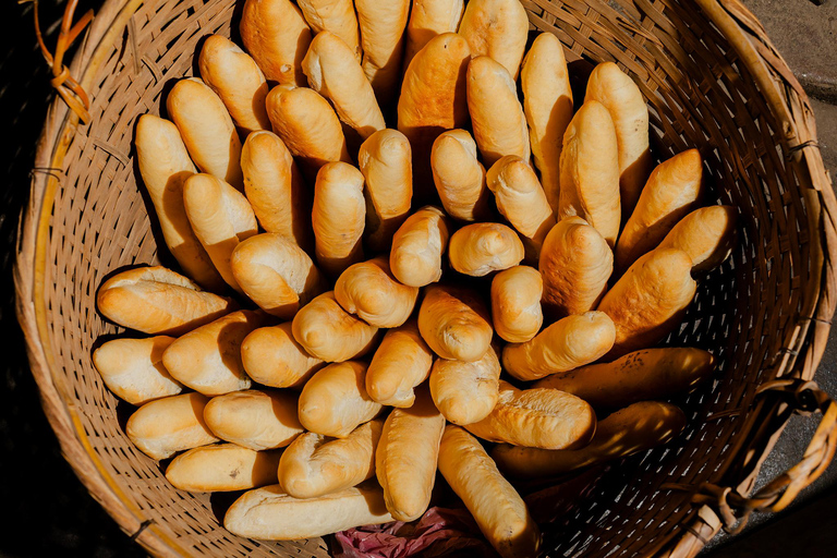 جولة طعام أطباق برابانغ مع أكثر من 15 تذوقًا