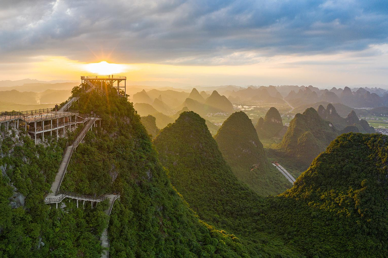 Highlights from Guilin to Yangshuo Full Day Private Tour