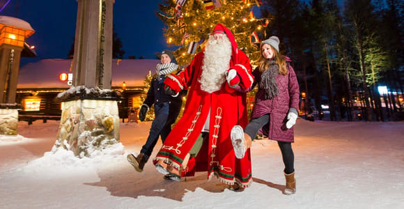Rovaniemi: Santa Claus Village + Husky & Reindeer Sled Ride