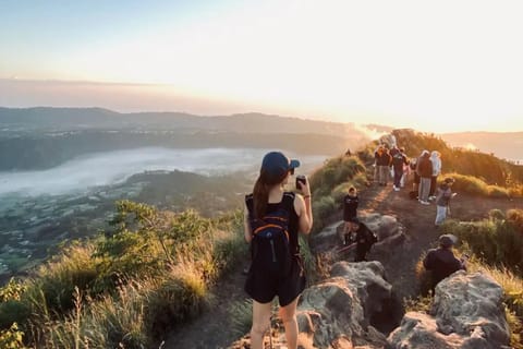 Bali: Mount Batur Sunrise & Sunset Trekking With Local Guide