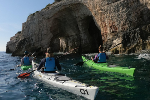 Zakynthos: Sea Kayaking Tour with Snorkeling