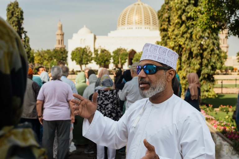 Guided Walking Tour of Sultan Qaboos Grand Mosque in Muscat