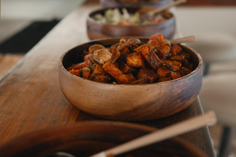 Nusa Lembongan: 4-in-1 Half-Day Catamaran Snorkeling Cruise Sunset Snorkel Cruise with Snacks & Dinner