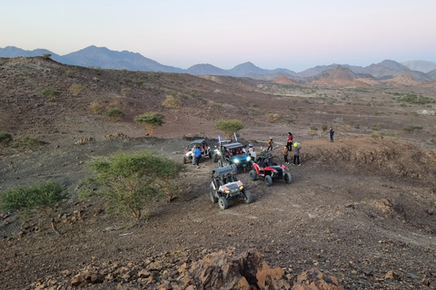 Z Muscat 1 godzina: Przygoda ATV z własnym napędem w Wadi Al RakWadi Al Rak Adventure: Odkryj naturę Omanu na quadzie