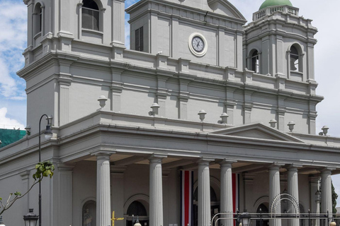 San José: Private City Highlights Tour