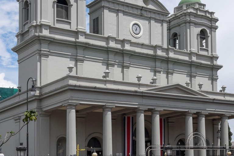 San José: Private City Highlights Tour