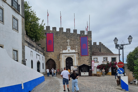 Lisbon to Porto with Óbidos-Nazaré-Fátima-Coimbra-Aveiro 3 STOPS