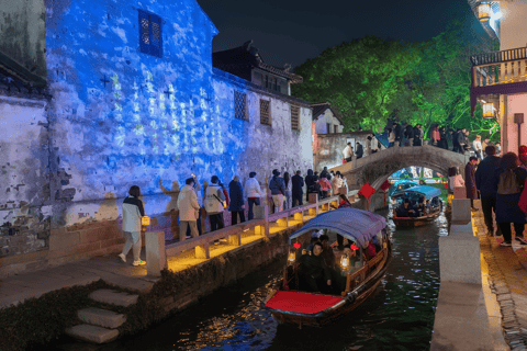 Shanghai Zhouzhuang Water Town Guided Tour with Free Time
