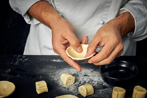 Lisboa: Masterclass de Pastel de Nata em uma padaria de verdade