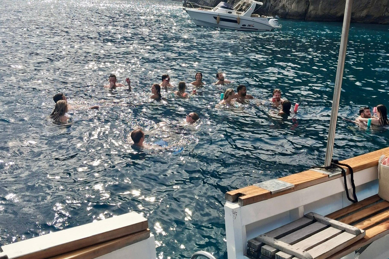 Boat trip from Amalfi: Party boat with music and drinks