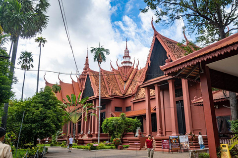 Phnom Penh: City Tour and Evening Foodie Full-Day Haft Day: Historical Tour + English Guide