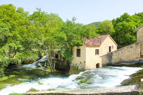 Сплит: водопады Крка, круиз, купание и дегустация еды