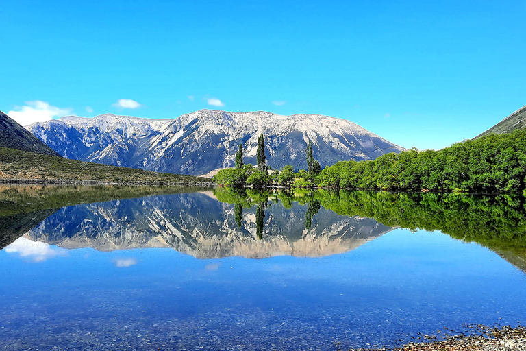 New Zealand: Guided 90-Day Tour of North & South Islands