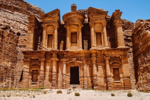 Desde Ammán o el Mar Muerto Excursión de 2 días a Petra y Wadi RumDesde el Mar Muerto