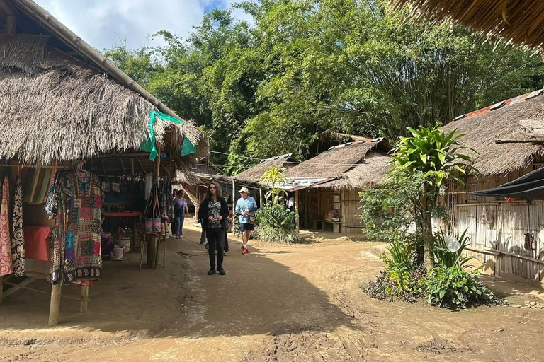 JOIN TOUR 1 day trip around Chiang Rai included lunch buffet