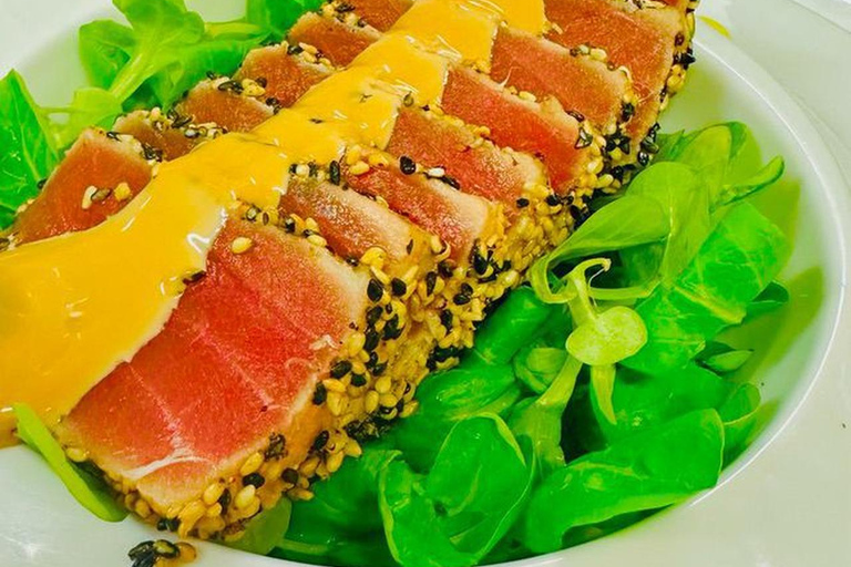 Ibiza: Dinner with Live Show & DJ at an Italian Restaurant and Nightclub Ibiza: Dinner, Live Show & DJ at Italian Restaurant and Nightclub